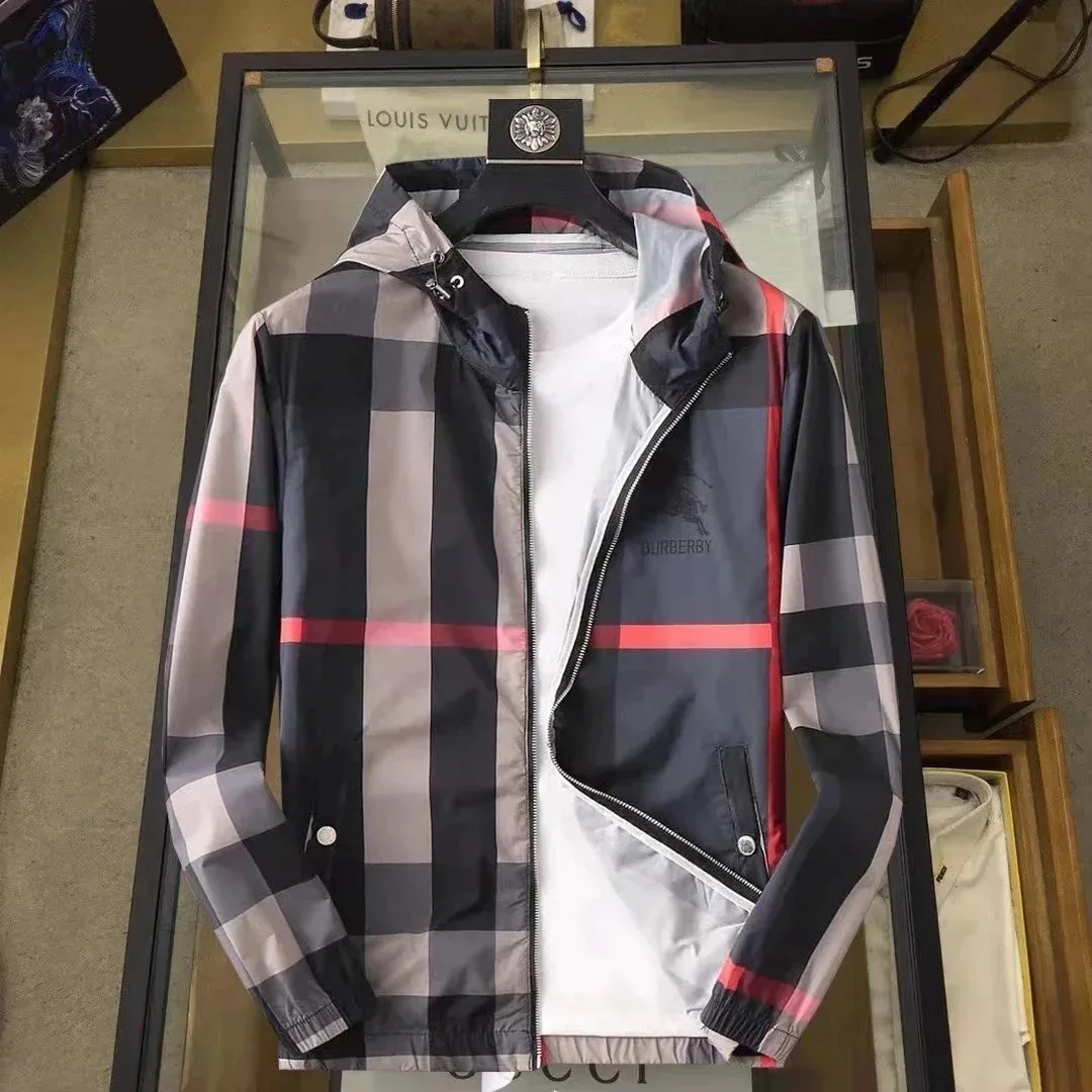 Streetwear Apparel — QC