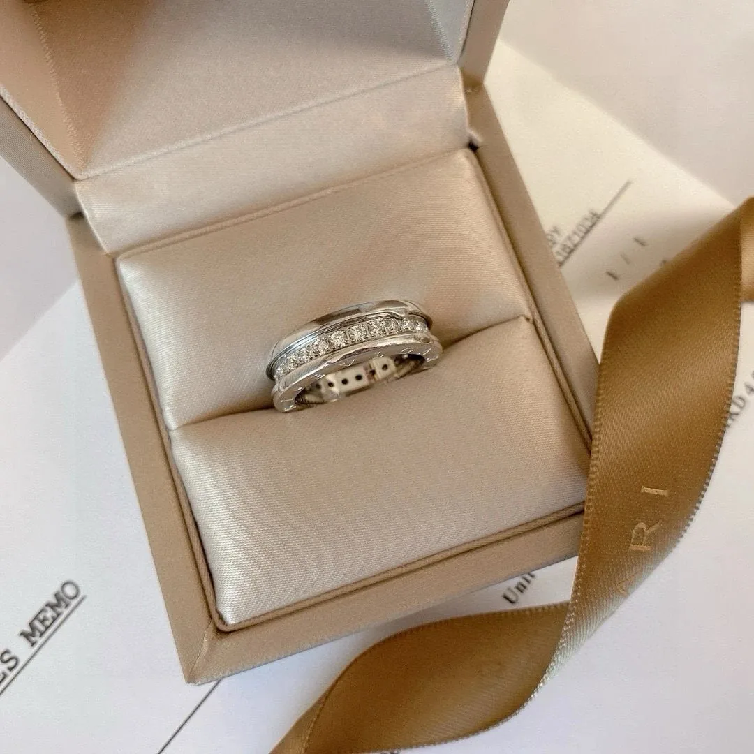 Pave Diamond Ring — Photo 8