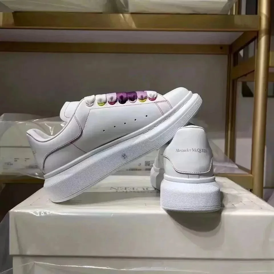 Alexander McQueen Oversized Sneaker White Trainers — photo 7