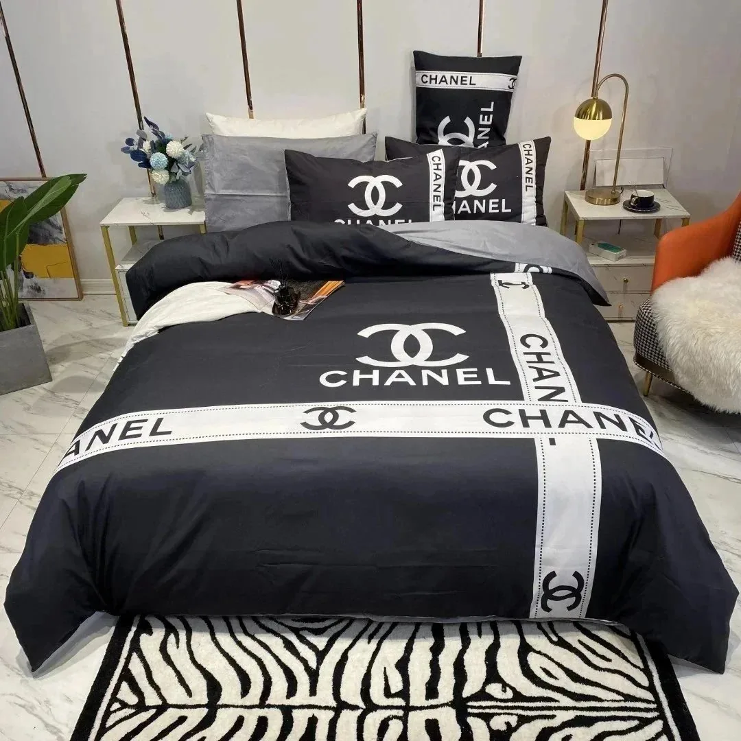 Four-Piece Bed Sheet Set — Photo 10