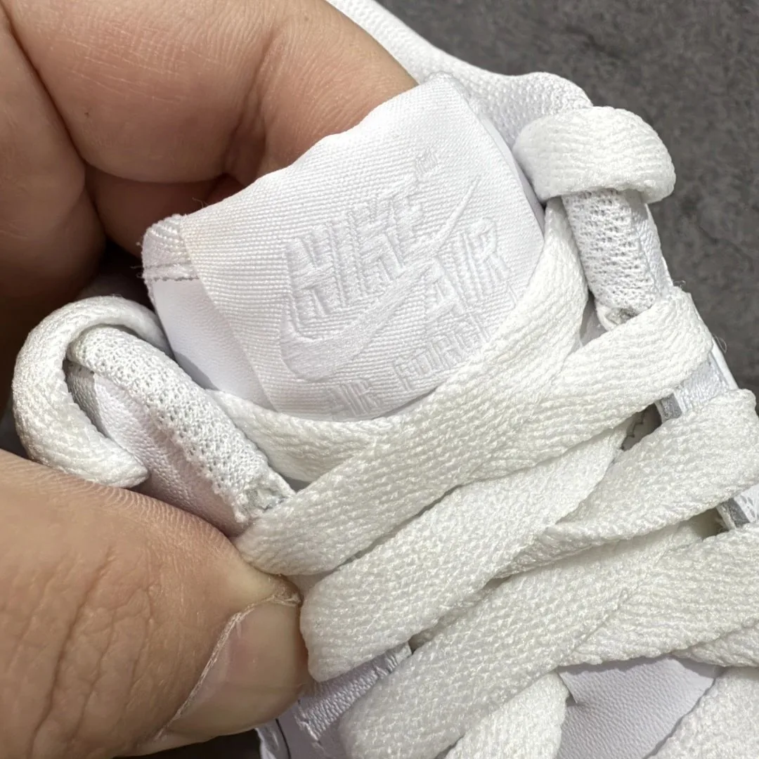Nike Air Force 1 Beige Low-Top Rope-Lace Shoes — Photo 7
