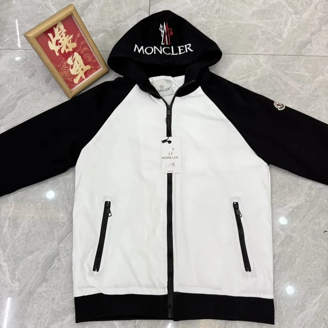 Embroidered Hooded Jacket — Photo 3