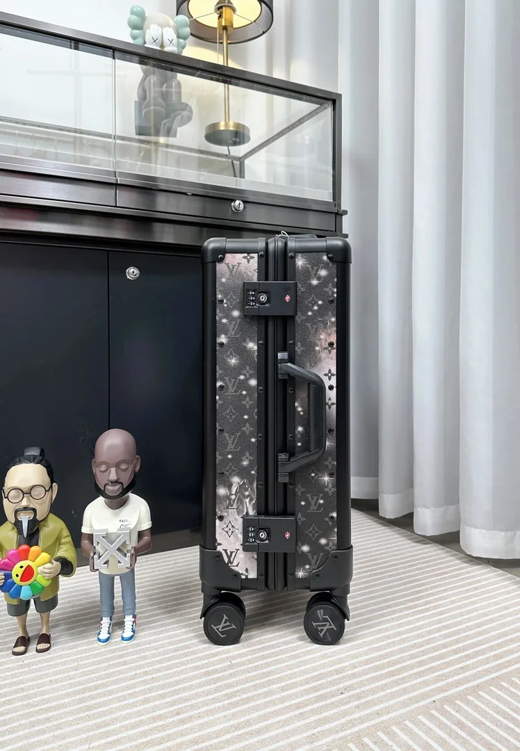 Louis Vuitton Carry-On Trolley Suitcase — Photo 13