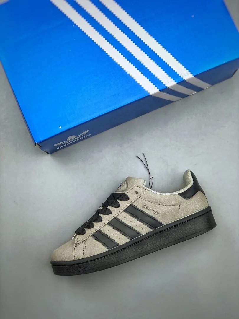 Adidas Campus 00s Low-Top Sneakers — Photo 3