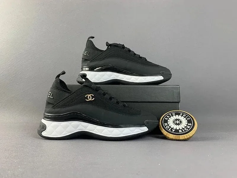 Chanel Black White Low-Tops — Photo 8