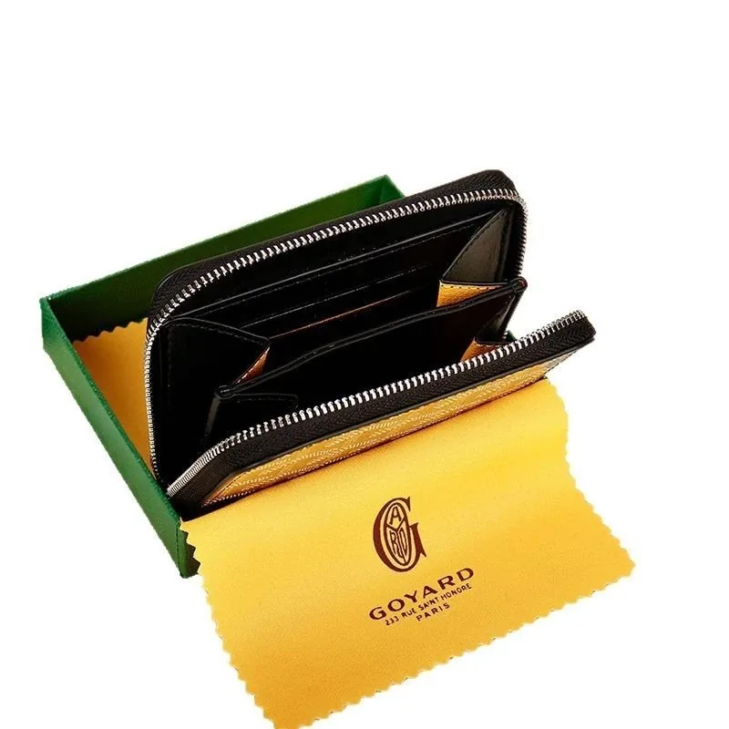 Goyard Zip Coin Wallet — Photo 3