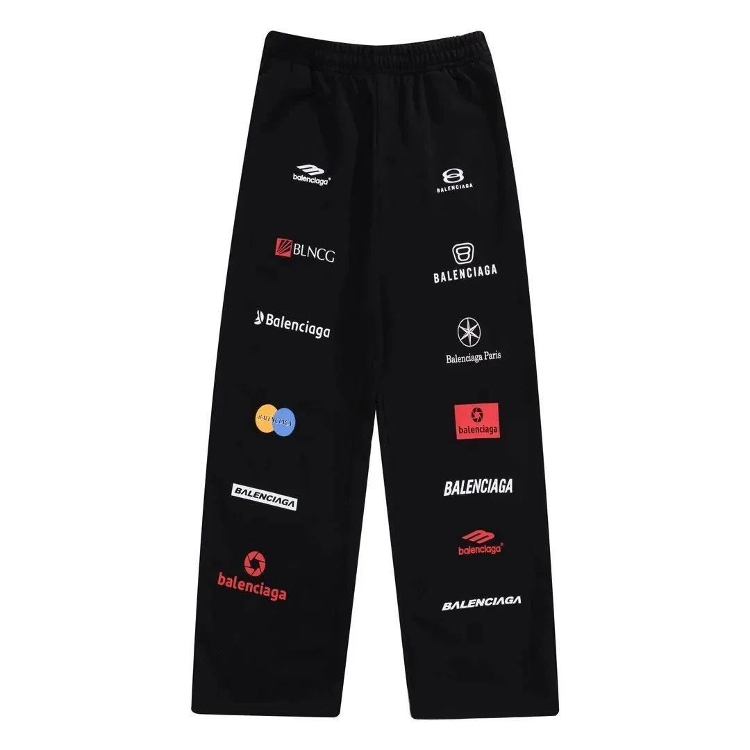 Sweatpants — Photo 9