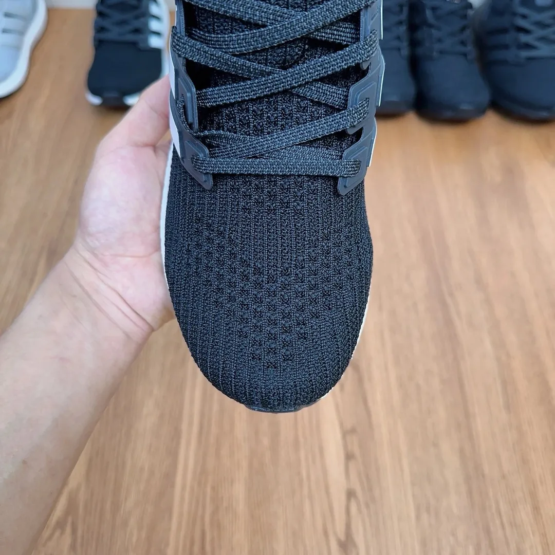 Adidas Ultra Boost 4.0 — Photo 8