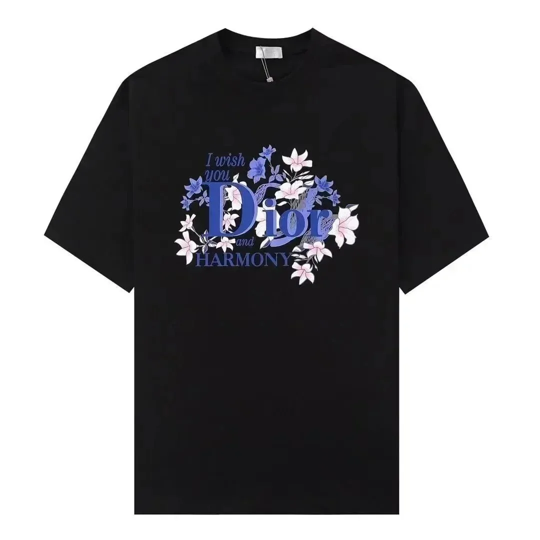 Minimal T-Shirt — QC