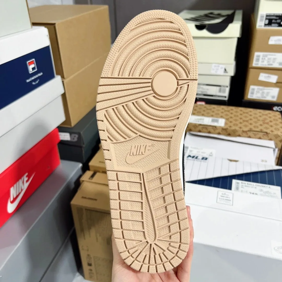 Air Jordan 1 High Latte — QC