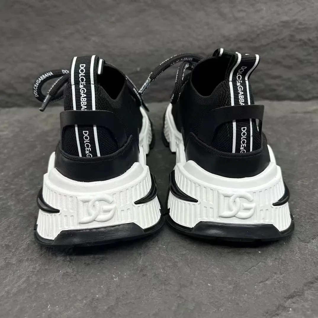 Dolce & Gabbana & Grey Sneakers — Photo 9