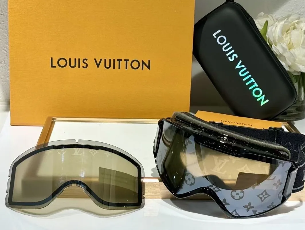 Snow Goggles — QC