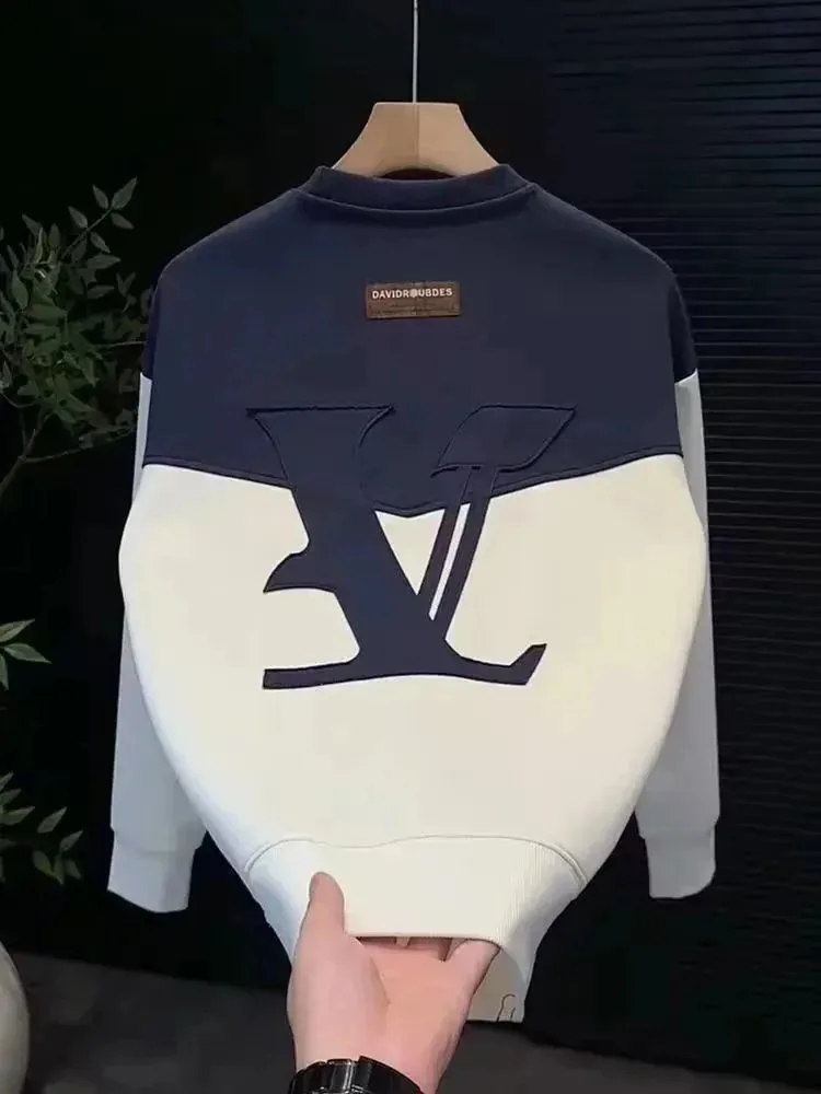 Louis Vuitton LV Logo Crewneck Sweatshirt Collection — photo 3