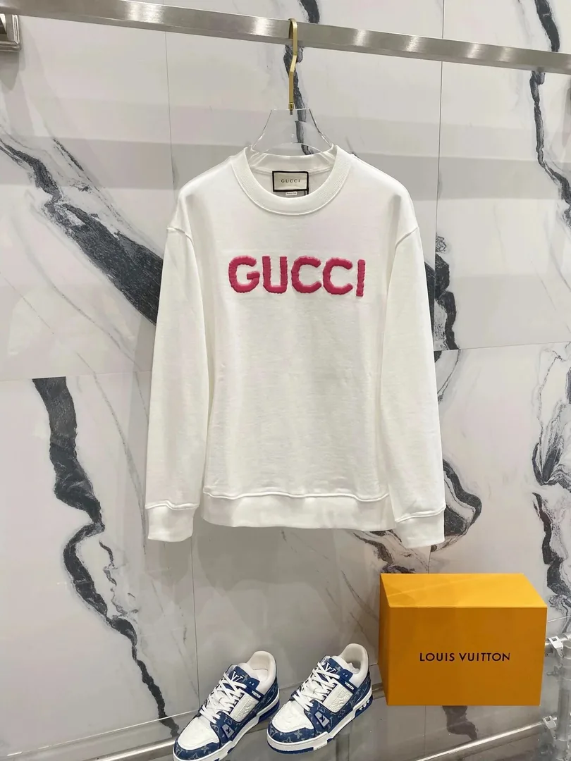Crewneck Autumn Sweatshirt — Photo 13