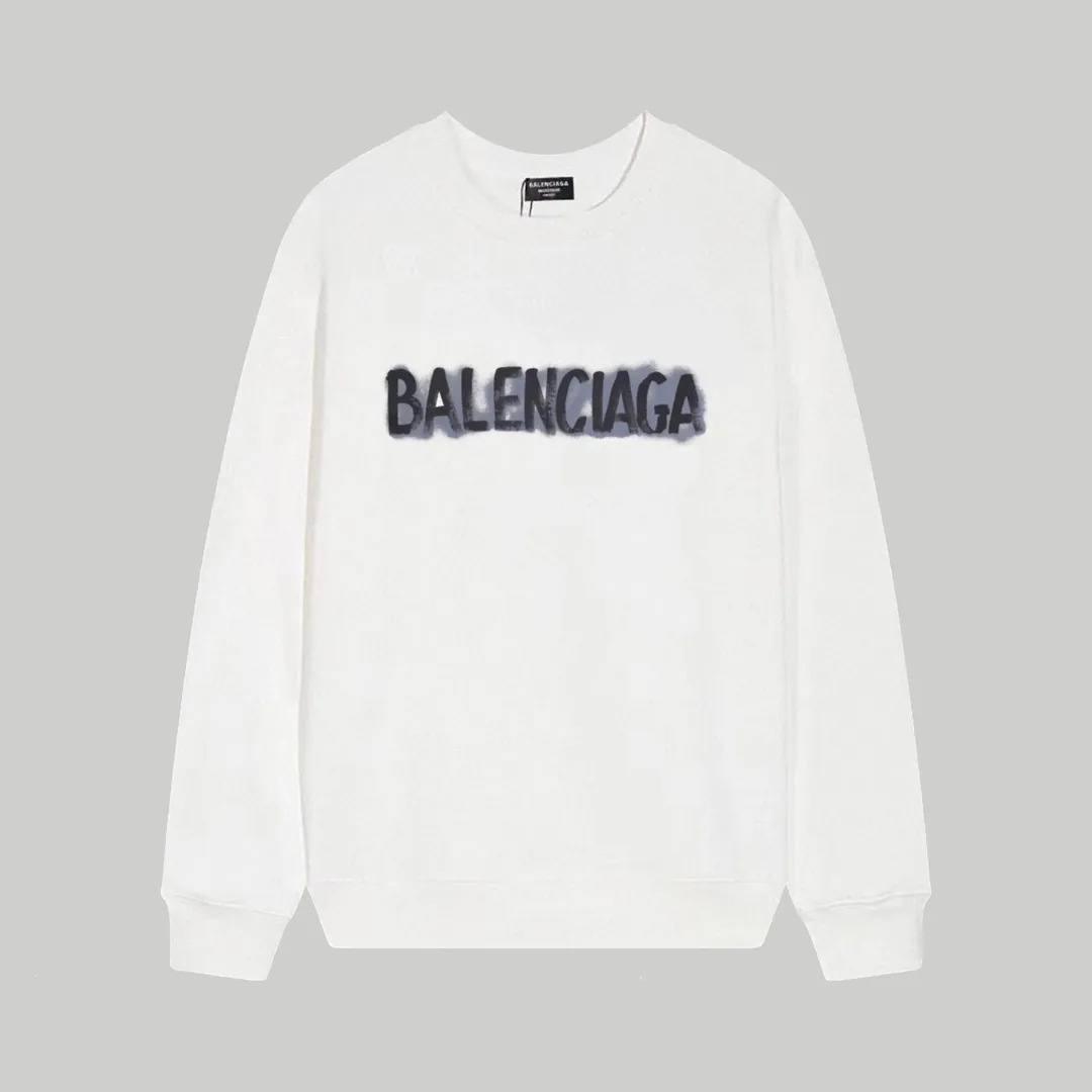 Long-Sleeve Tee — Photo 11