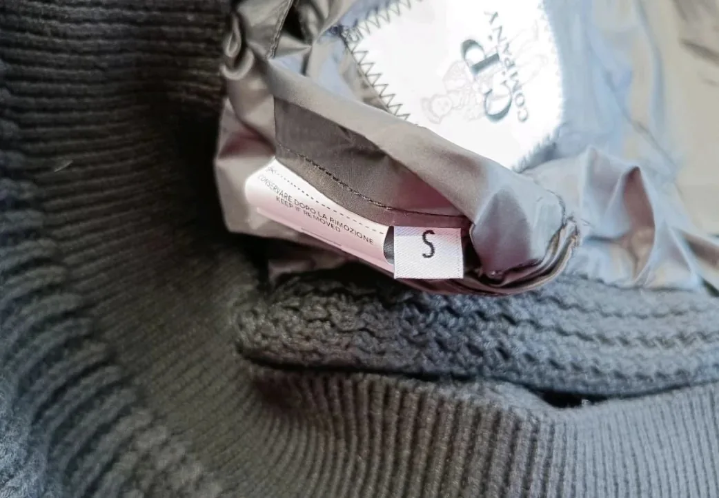 Down Jacket — Photo 5