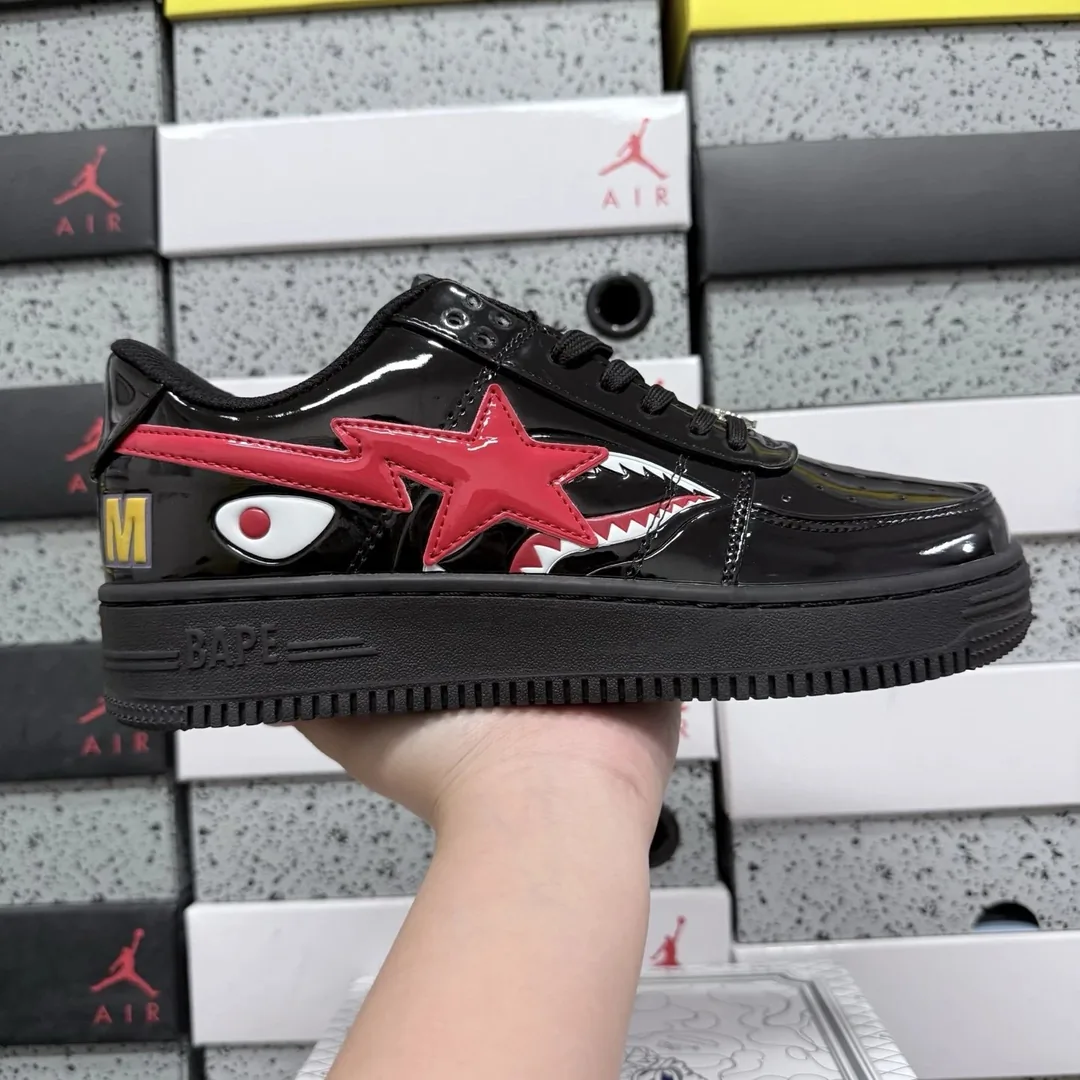 Bape Sta Shark Face Low-Top Sneakers — photo 12