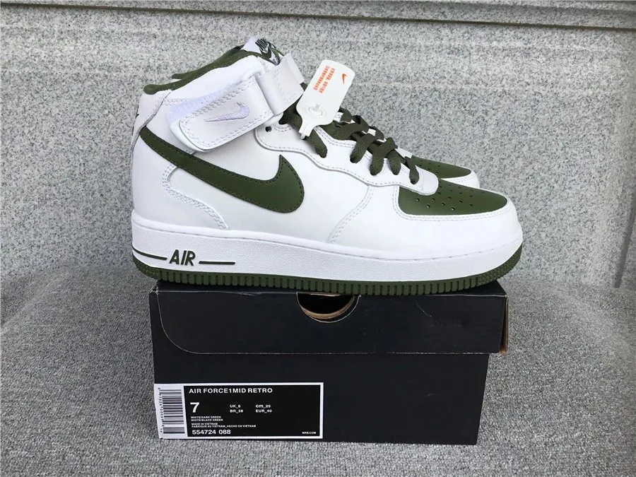 White Black Air Jordan 1 Mid — QC