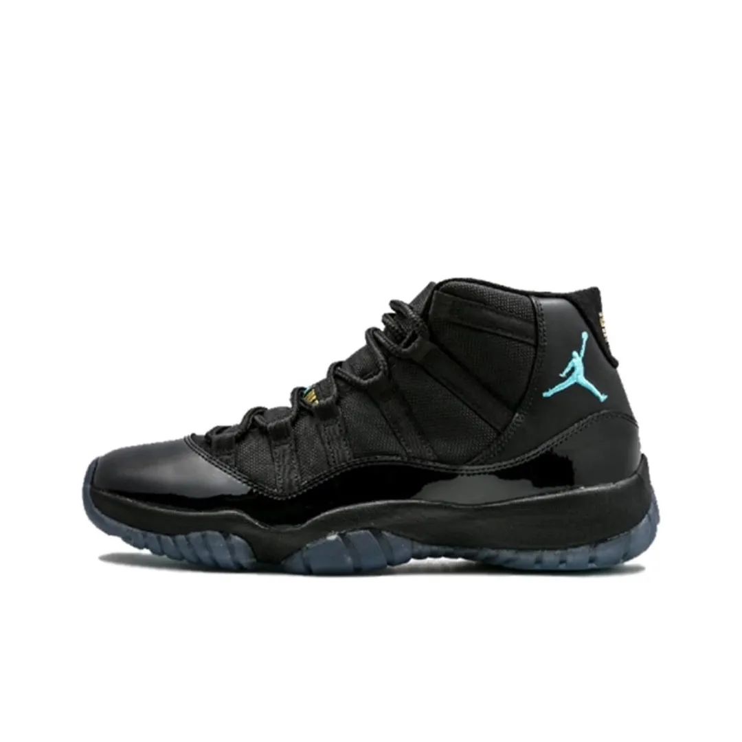 Air Jordan 11 Black Sneakers — Photo 9