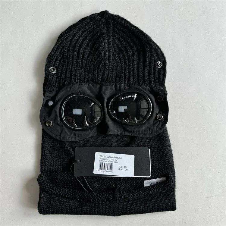 Ribbed Knit Beanie — QC