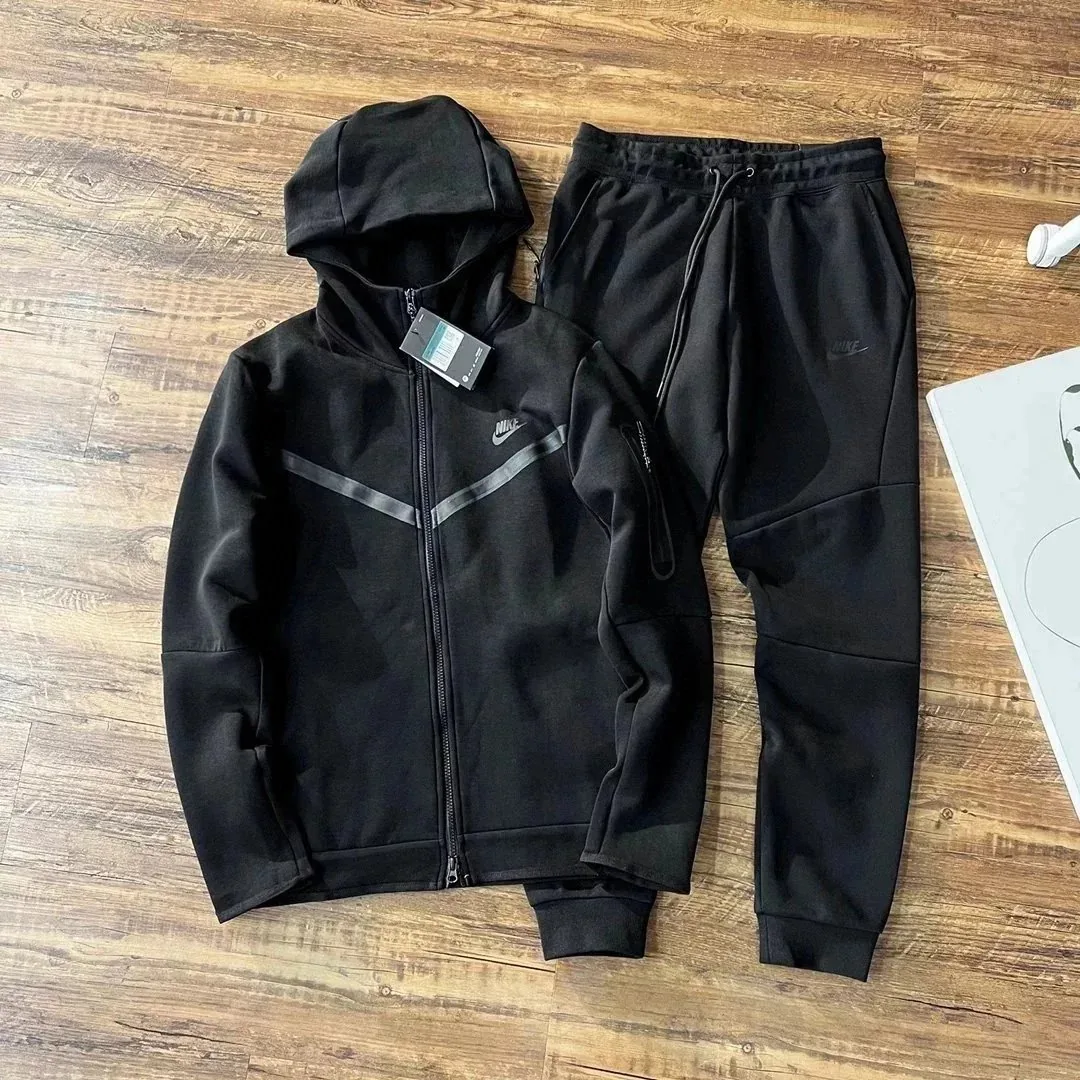 Nike Tech Fleece Set — photo 7