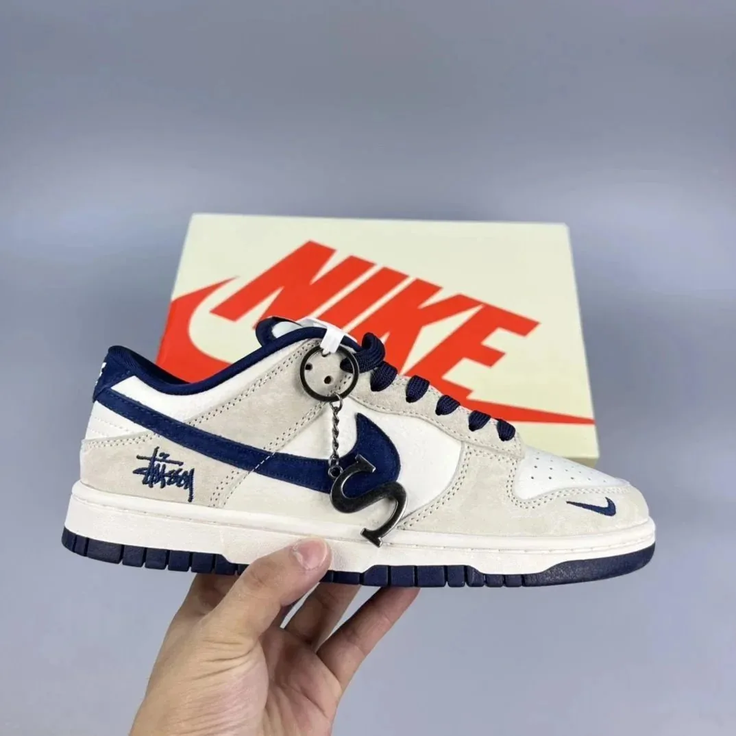 Nike Dunk Low Skate Shoes — QC