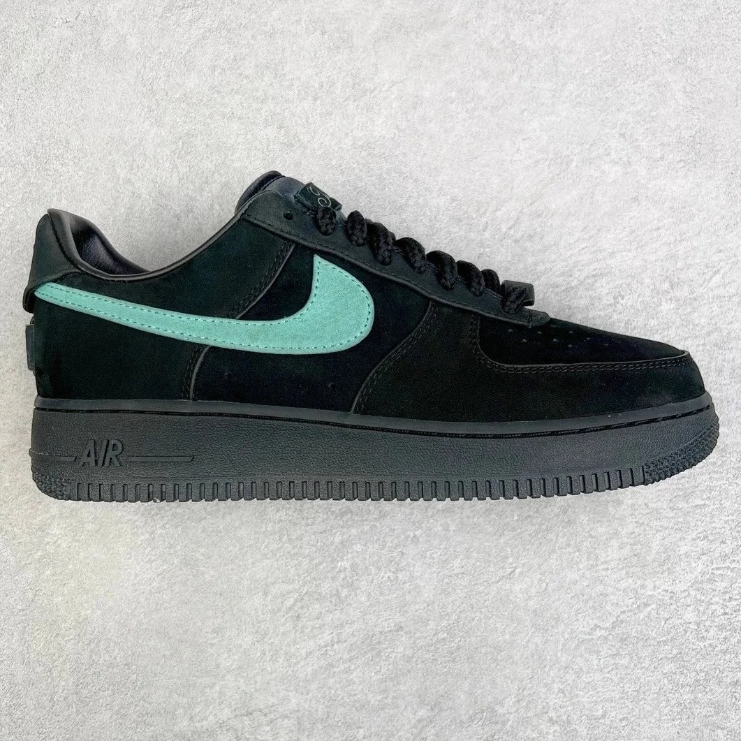 Custom Painted Nike Air Force 1 — QC