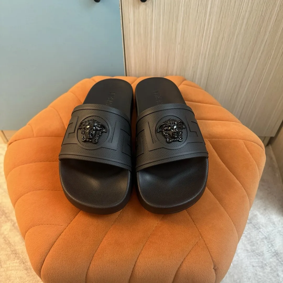 Versace Slides — QC