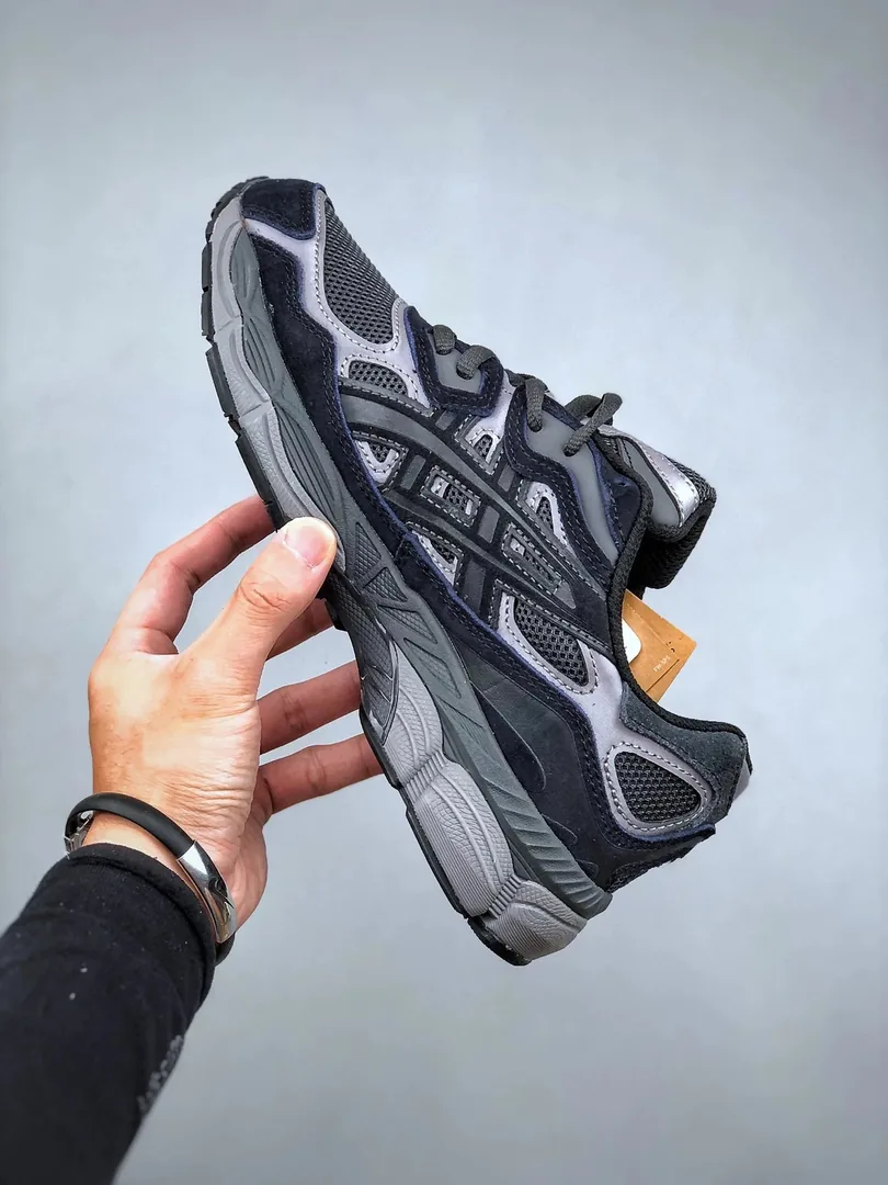 Asics Gel-NYC Tiger Runners — Photo 2