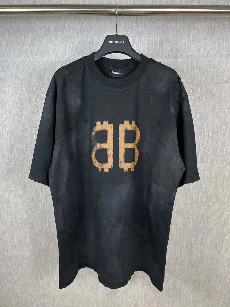 Balenciaga Photo Patch Oversized T-Shirt — Photo 9