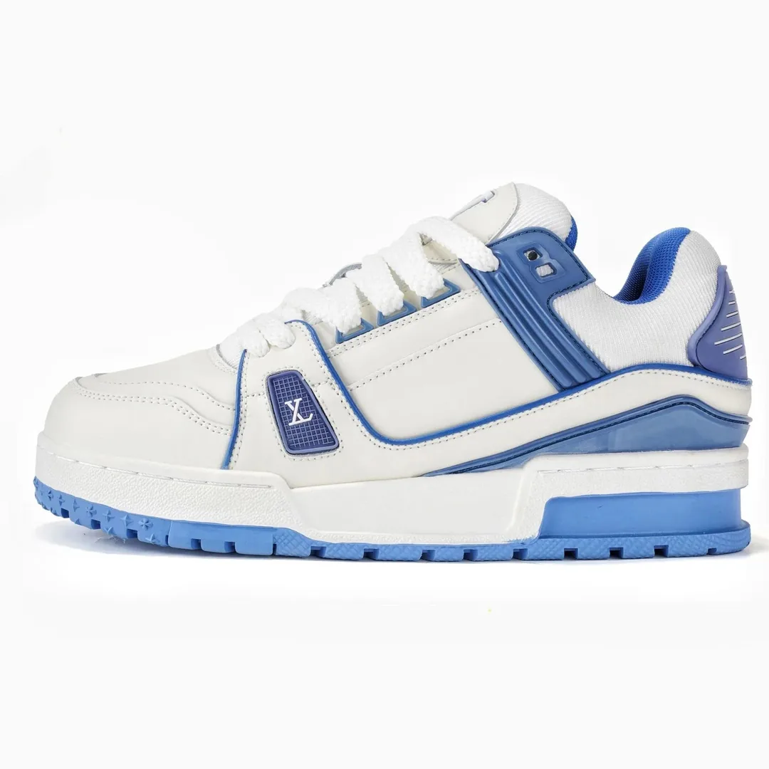 Louis Vuitton LV Trainer White Plain Sneakers — Photo 6
