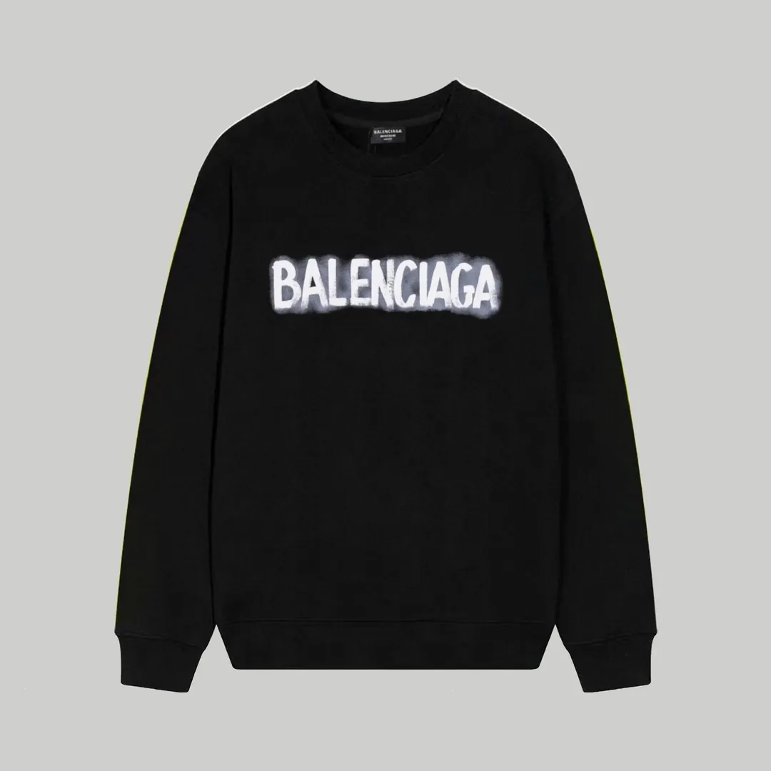 Long-Sleeve Tee — Photo 12