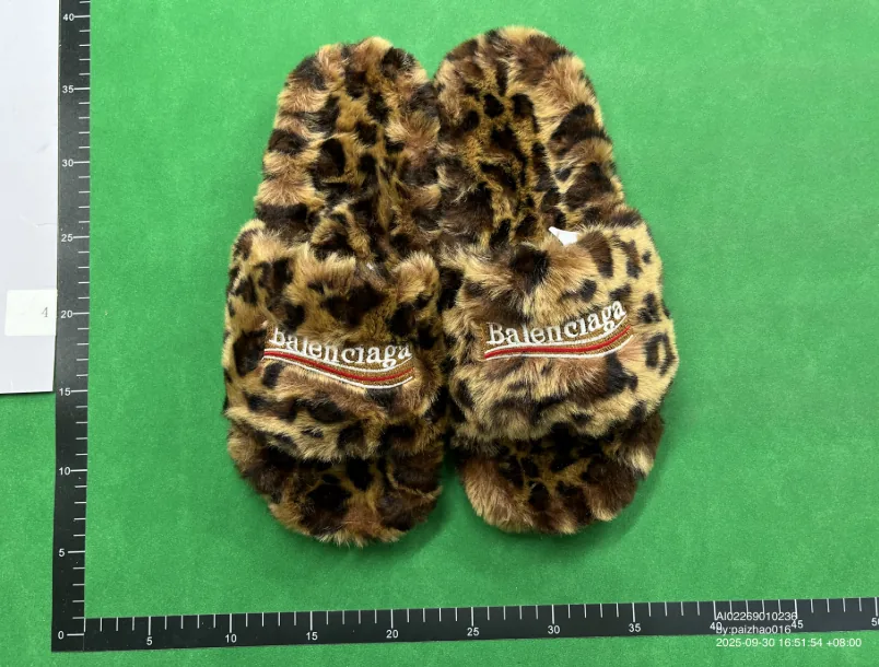 Bottega Veneta Fuzzy Slides — Photo 13