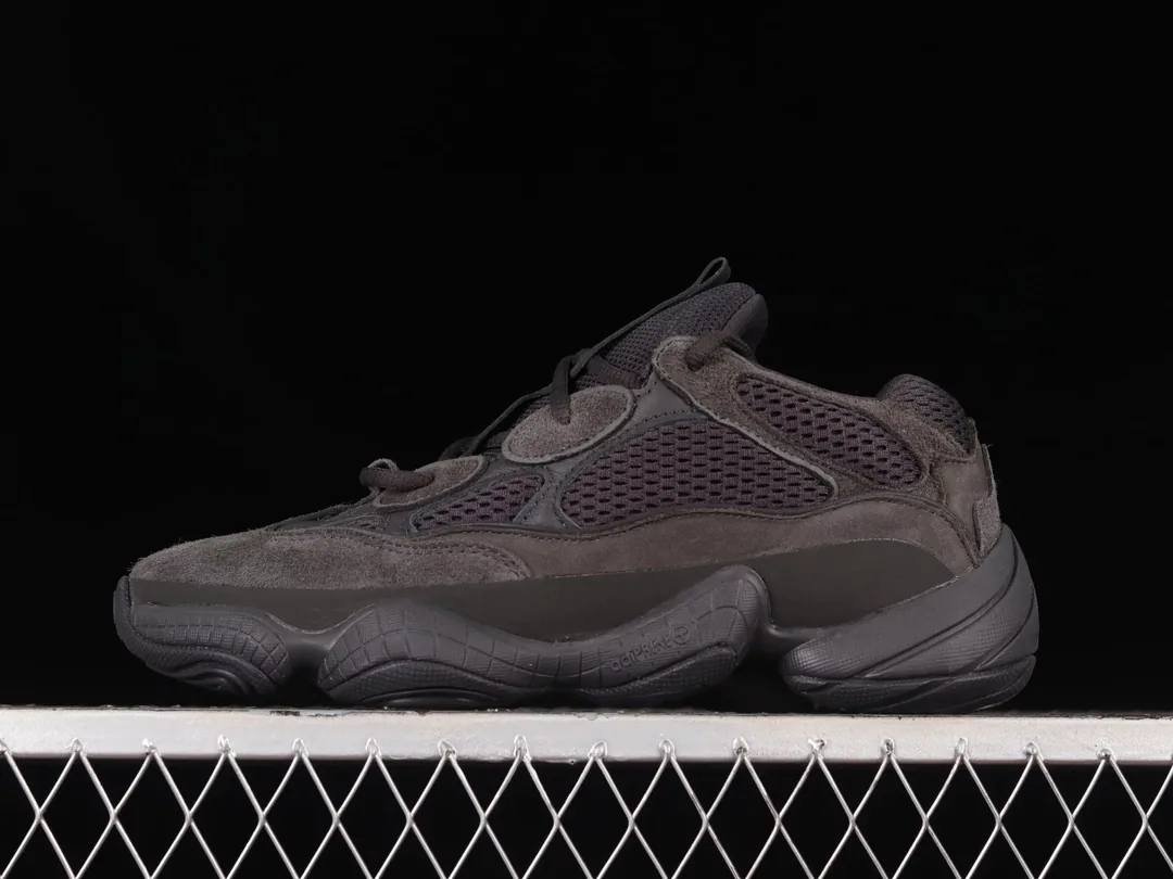 Yeezy 500 Sneakers — photo 5