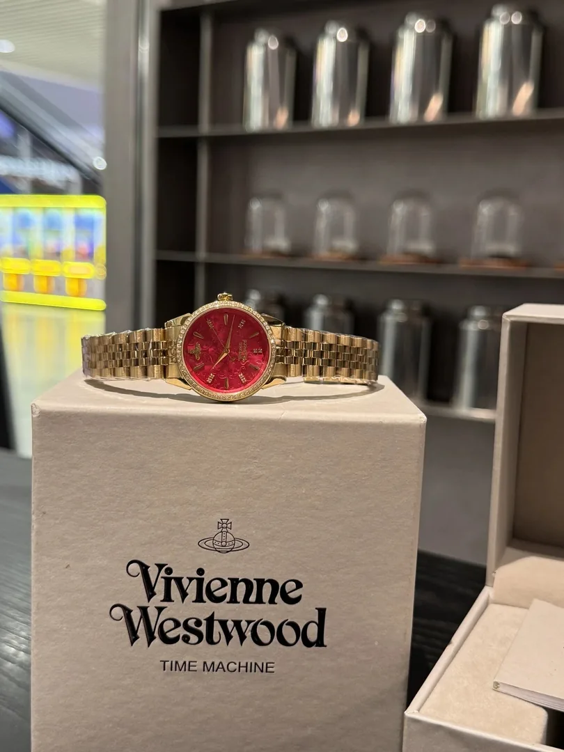 Vivienne Westwood Wristwatch — photo 5