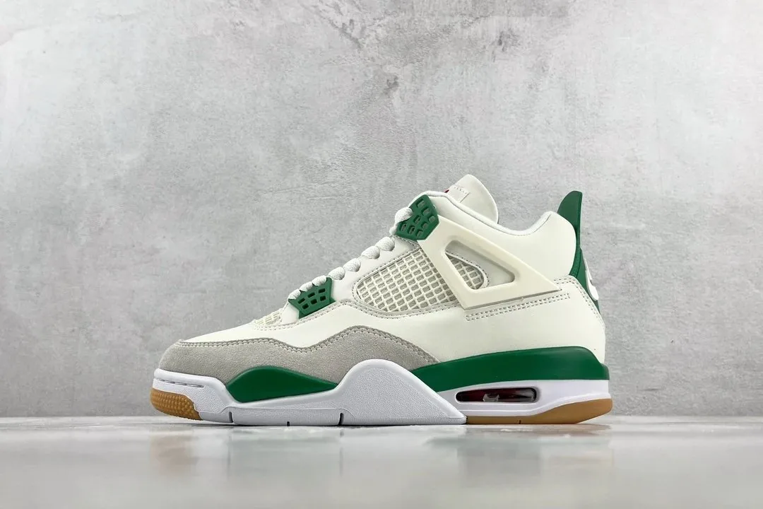 Air Jordan 4 Pine Green