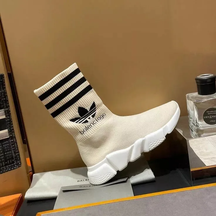 Balenciaga Speed Trainer White Stripe BGA 922 Sneakers — photo 12