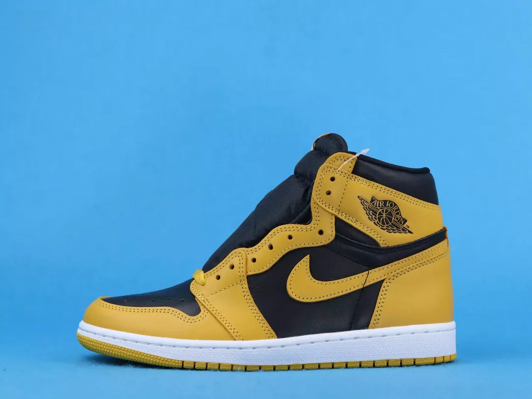 Jordan 1 Blue Court Trainers — photo 6