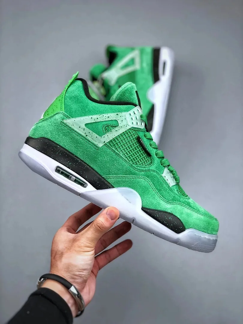 Jordan 4 Basketball Sneakers — Photo 10
