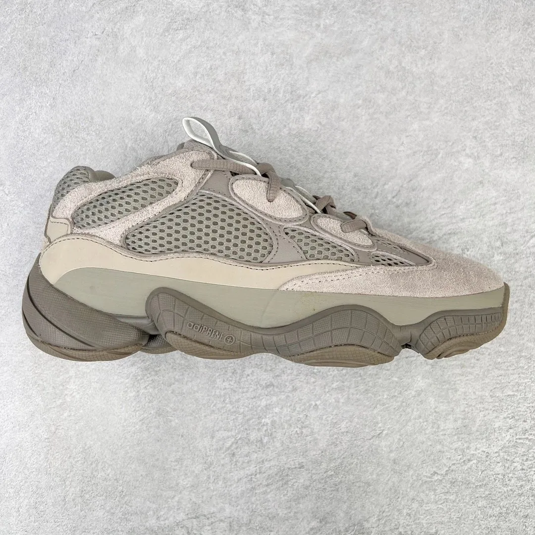 Yeezy 500 Desert Rat — photo 7