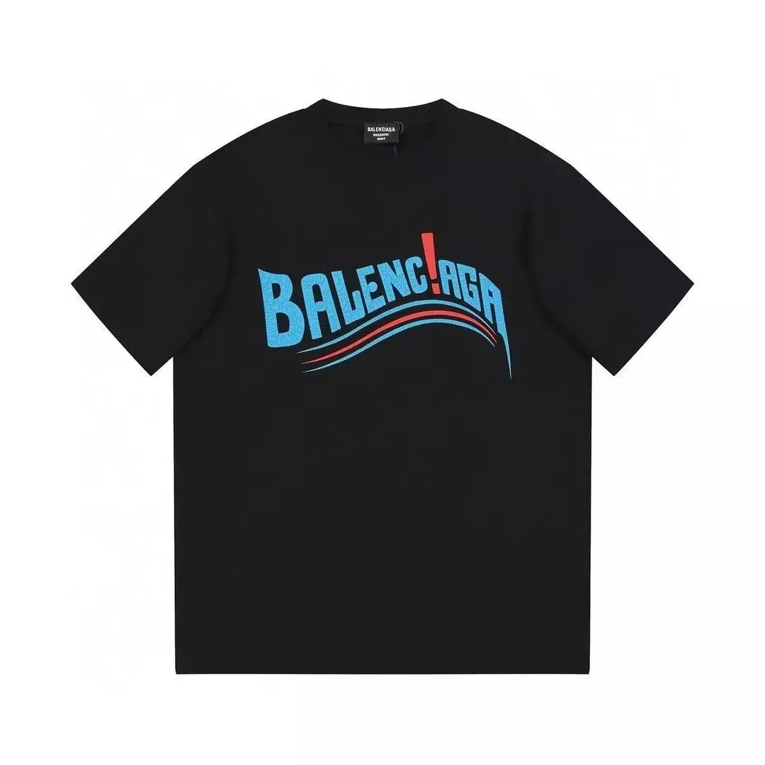 Balenciaga T-Shirt — Photo 7