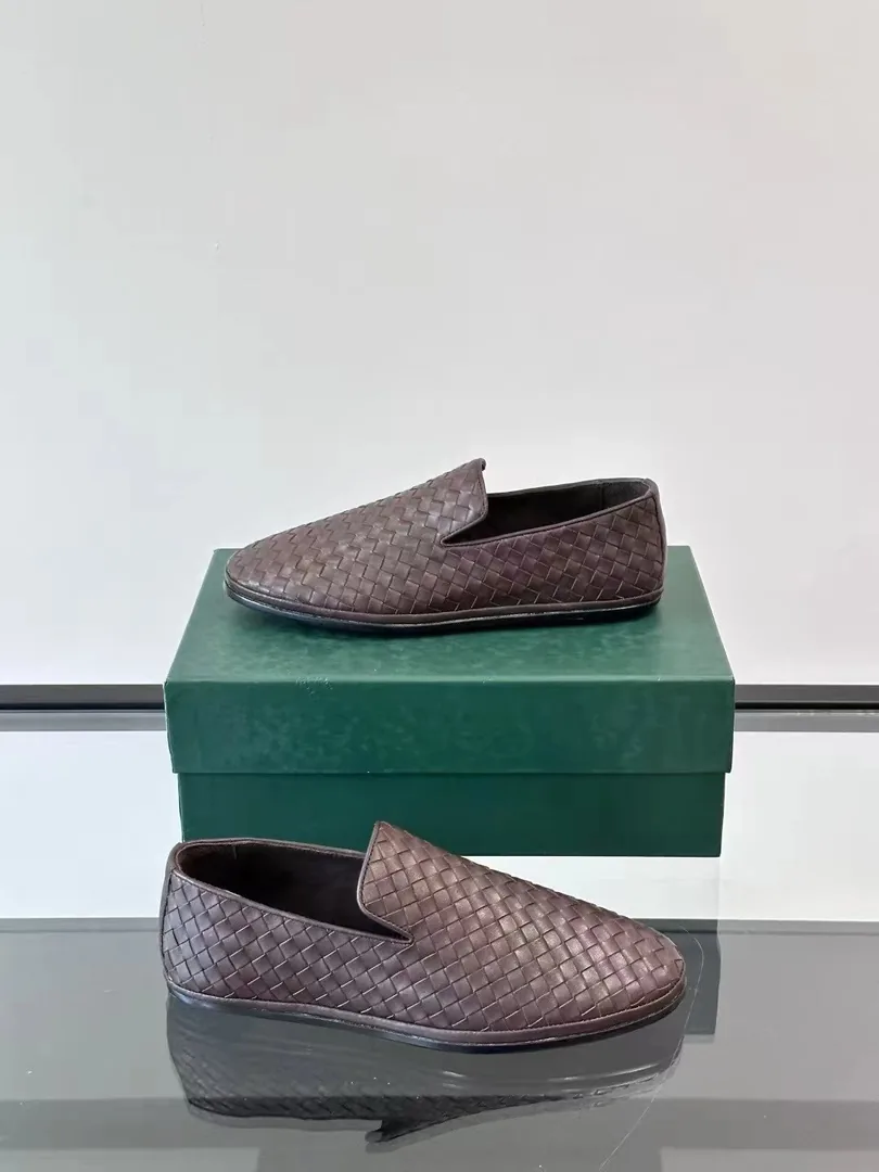 Bottega Veneta Loafers — Photo 11