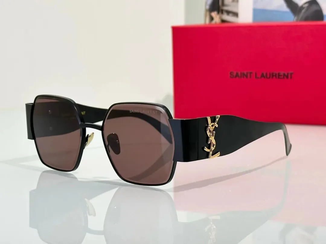 Designer Sunglasses — photo 12