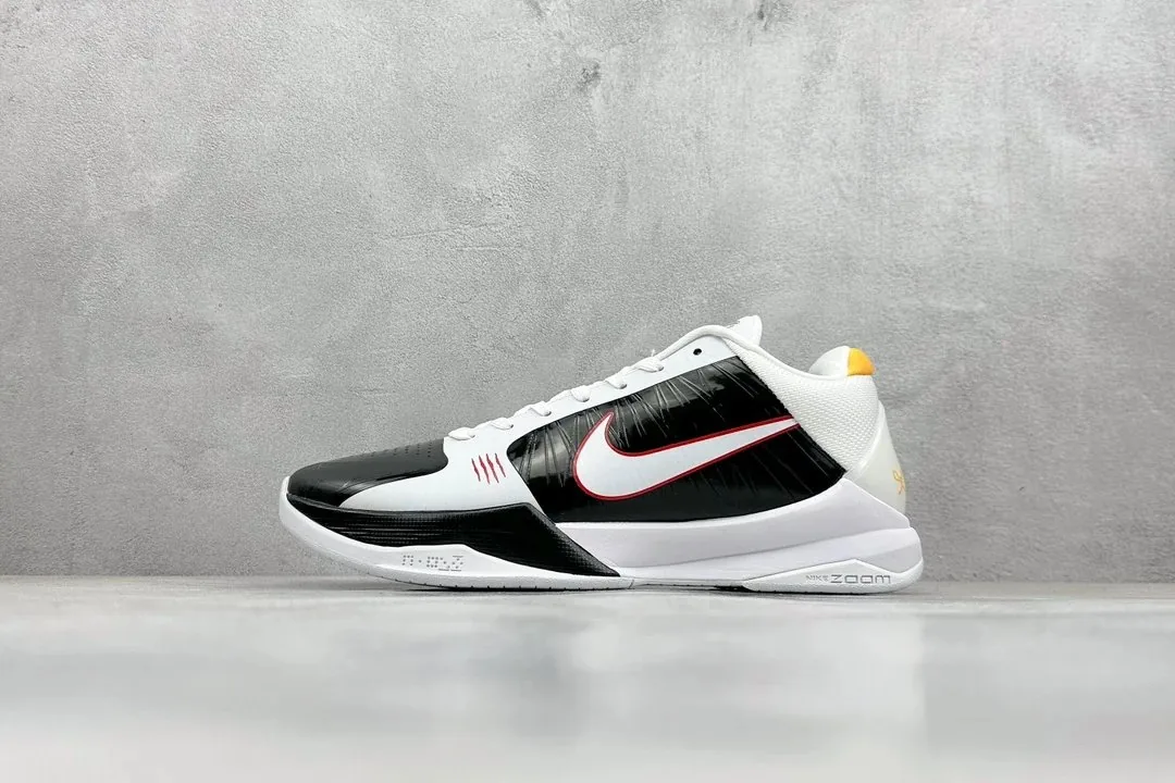 Nike Kobe 5 Basketball Shoes — Photo 5