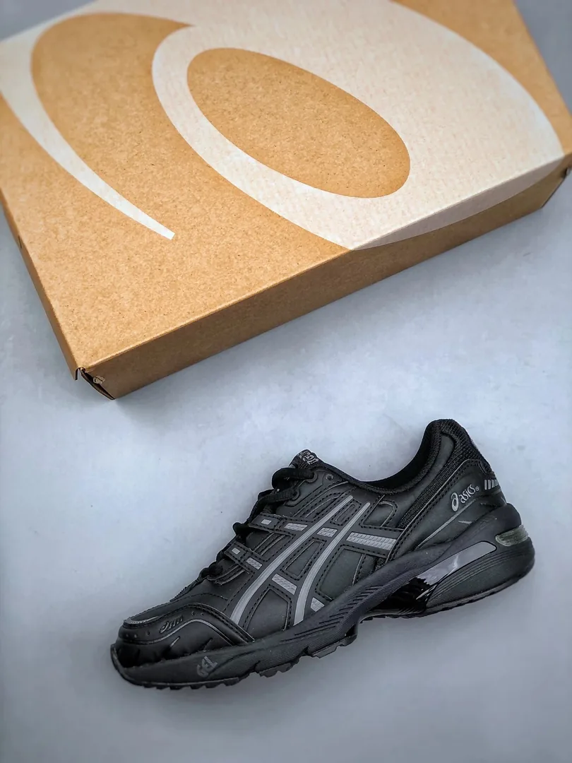 Asics Tiger Gel-1090 Retro Sneakers — Photo 12