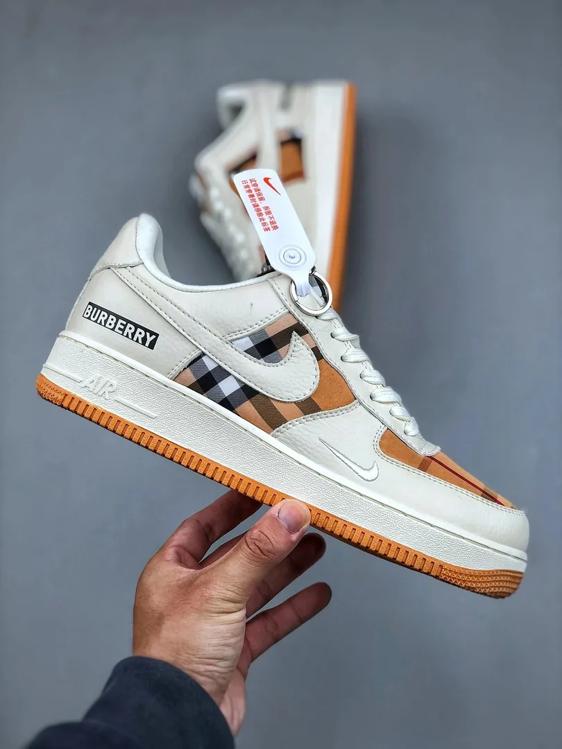 Nike Air Force 1 '07 Low Collaboration — photo 6
