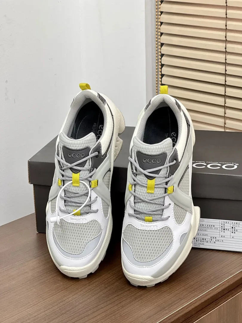 Ecco BIOM Red Running Shoes — Photo 7