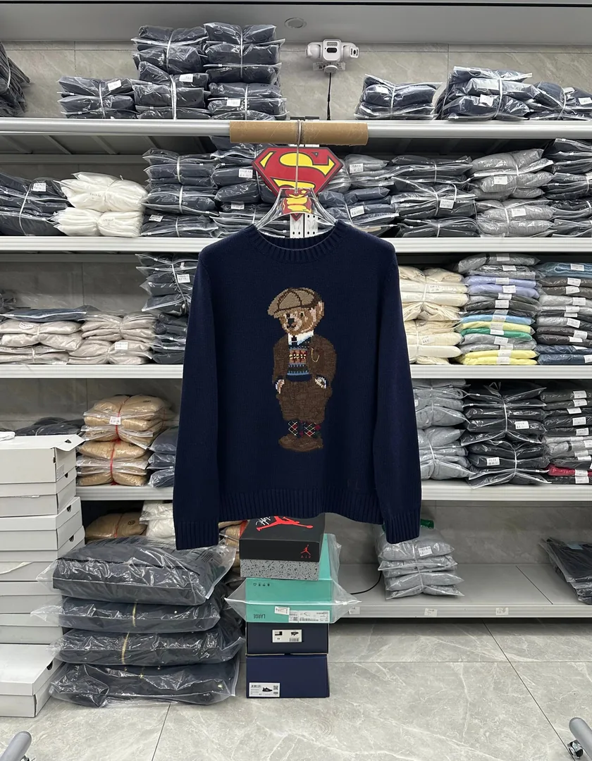 Teddy Bear Sweater — Photo 7