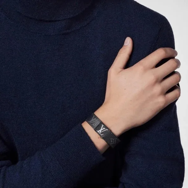 Leather Bracelet — QC