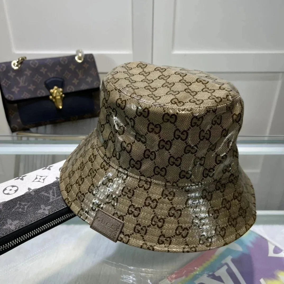 Bucket Hat — QC